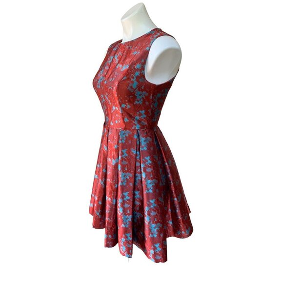 BB Dakota Cocktail Dress Box Pleated Red Brocade Abstract Fit+Flare Size 2 - Picture 4 of 14